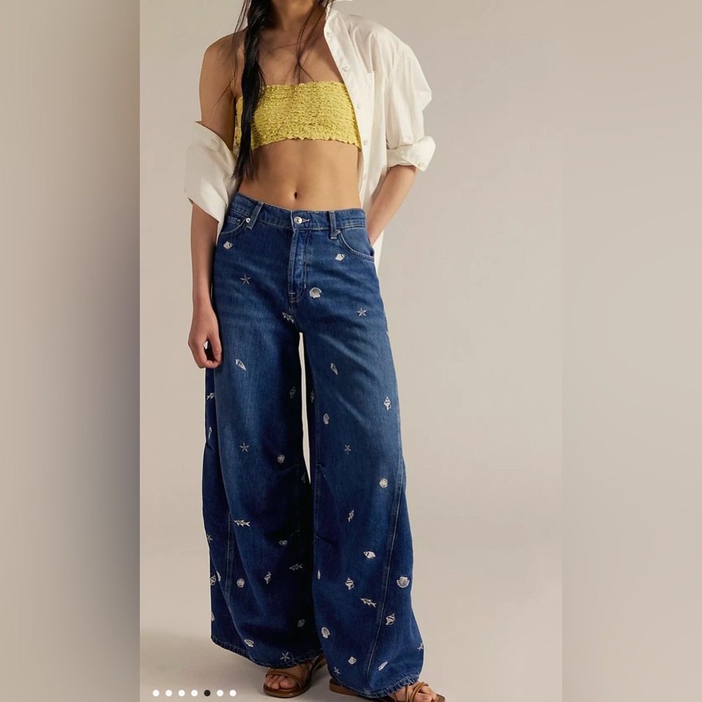 NEW $198 We The Free Under The Sea Shells Embroidered Baggy Jeans